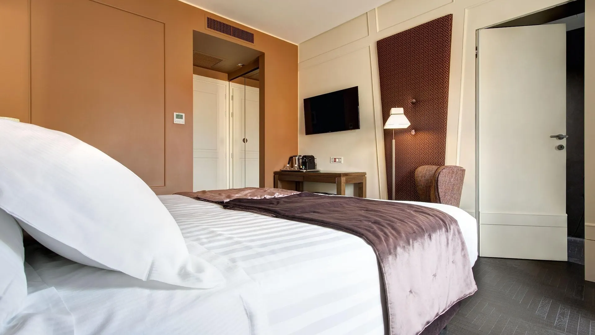 Hotel Mascagni Rome Italy