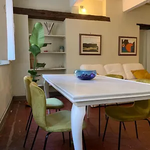 Incantevole Nel Cuore Di Apartment Lucca