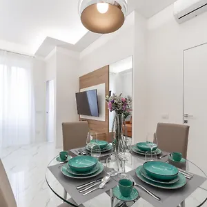 Downtown Apartment Milan