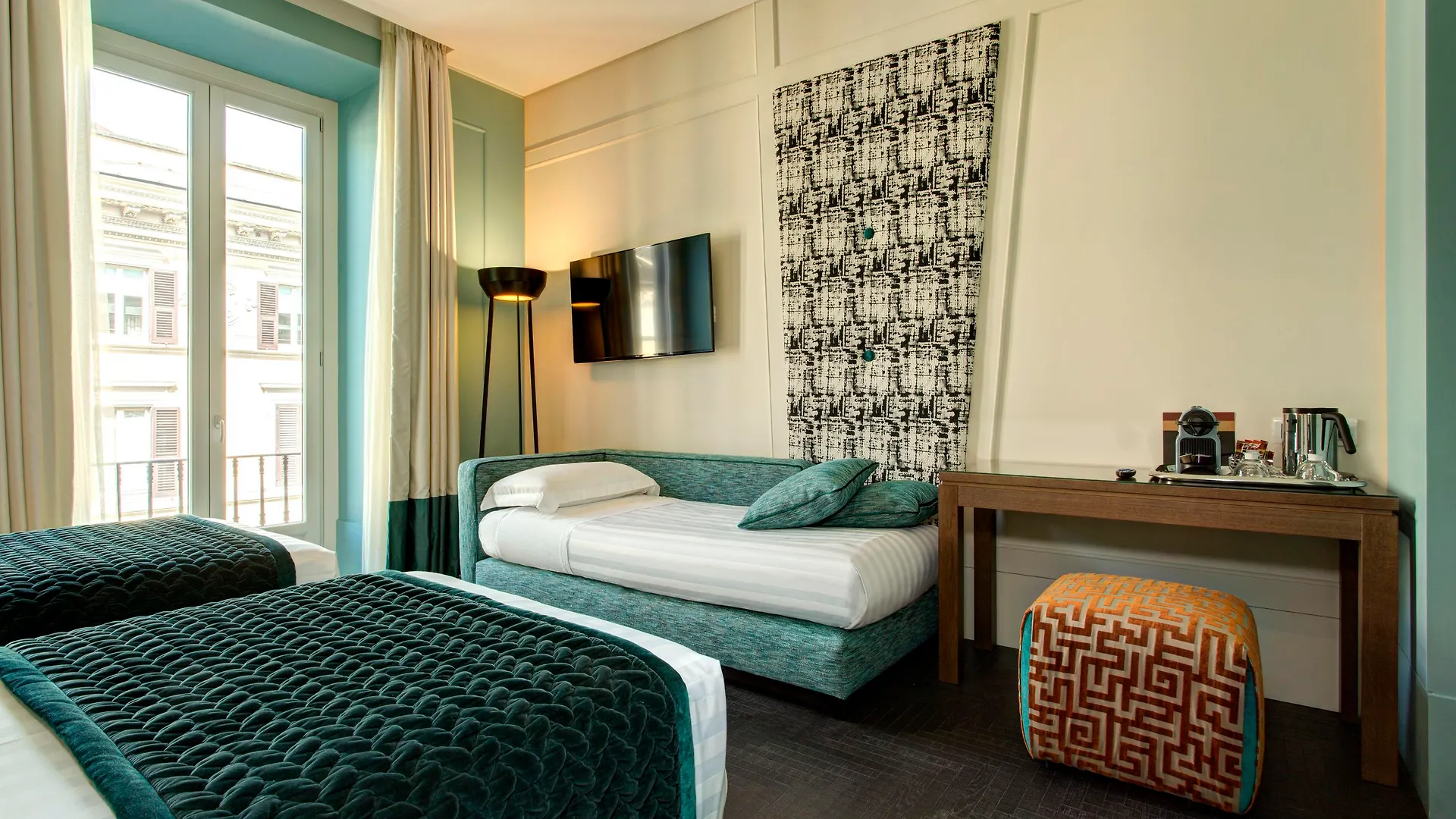 Hotel Mascagni Roma 4*,